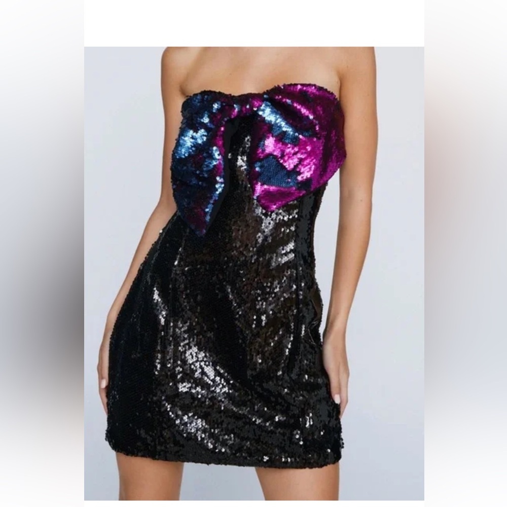 Nasty Gal Black Sequin Dress With Bow - Strapless mini dress for parties